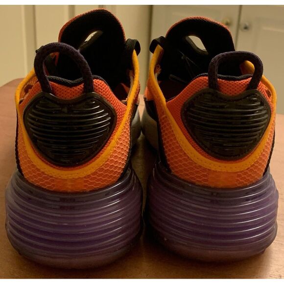 Nike Air Max 2090 Magma Orange 2020 (Youth 5.5) Size 5.5Y - Picture 4 of 16